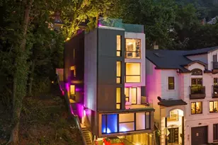 1076 River Rd, Edgewater, NJ 07020 - Photo 1