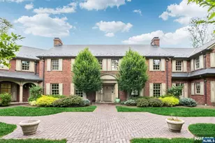 311 Algonquin Rd, Franklin Lakes, NJ 07417 - Photo 39