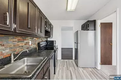 307 Prospect Avenue 16A #16A, Hackensack, NJ 07601 - Photo 5