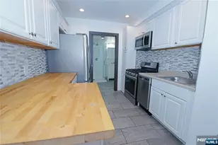 454 Undercliff Ave, Edgewater, NJ 07020 - Photo 5
