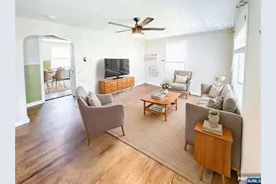 68 17th Avenue, Elmwood Park, NJ 07407 - Photo 3