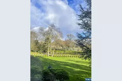 33 Woodfield Lane, Saddle River, NJ 07458 - Photo 45