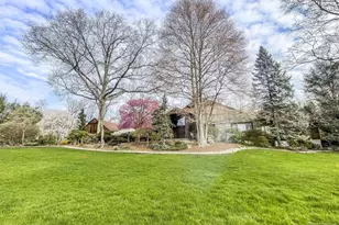 33 Woodfield Ln, Saddle River, NJ 07458 - Photo 23