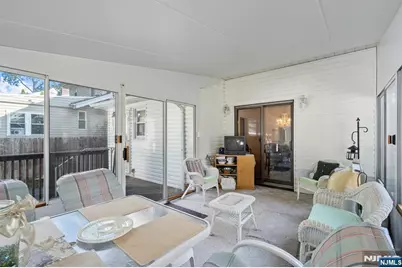 489 Maple Avenue, Teaneck Township, NJ 07666 - Photo 19