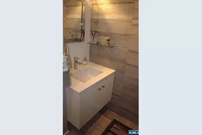 230 Knickerbocker Road, Tenafly, NJ 07670 - Photo 19