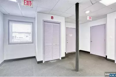 24 Lakeside Avenue 1 Lower Level #1 lower level, Pompton Lakes, NJ 07442 - Photo 7