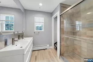 1309 Valley Road B, Wayne, NJ 07470 - Photo 9