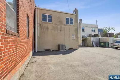 1207 Anderson Avenue, Fort Lee, NJ 07024 - Photo 33