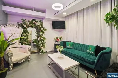 1207 Anderson Avenue, Fort Lee, NJ 07024 - Photo 11