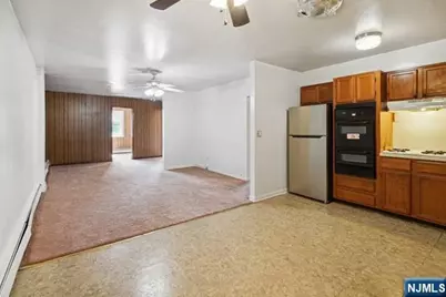 1207 Anderson Avenue, Fort Lee, NJ 07024 - Photo 23