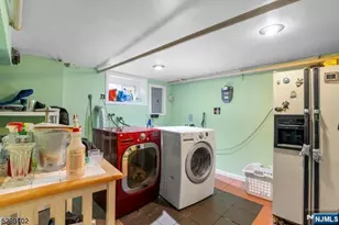 27 Donaldson Ave, Rutherford, NJ 07070 - Photo 17