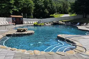 1 Davos Dr 1, Vernon, NJ 07462 - Photo 15