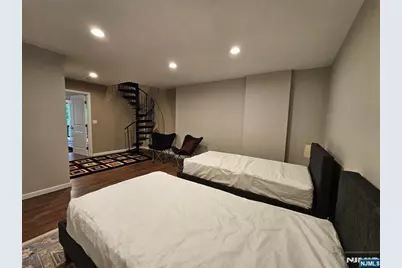 1 Davos Drive 1 #1, Vernon, NJ 07462 - Photo 9