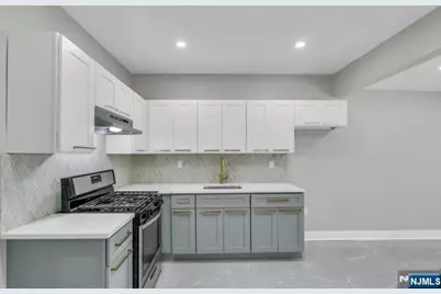 553 Orange Avenue, Newark, NJ 07103 - Photo 19