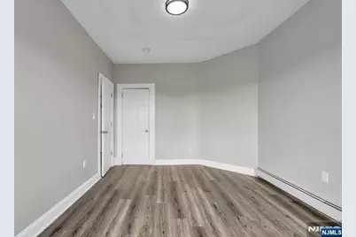 553 Orange Avenue, Newark, NJ 07103 - Photo 25