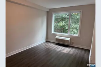 470 Main Street 409 #409, Fort Lee, NJ 07024 - Photo 5