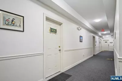 15-19 Tichenor Lane 404 #404, Newark, NJ 07114 - Photo 15