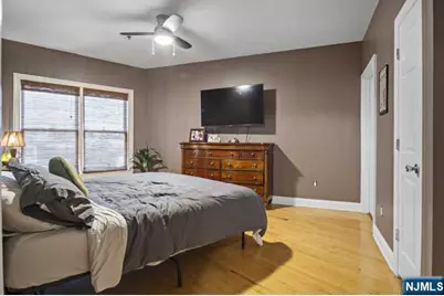 15-19 Tichenor Lane 404 #404, Newark, NJ 07114 - Photo 11