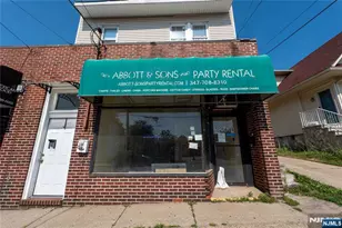 286 Queen Anne Rd, Teaneck Township, NJ 07666 - Photo 1