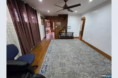 299 Maple Avenue, Wallington, NJ 07057 - Photo 7