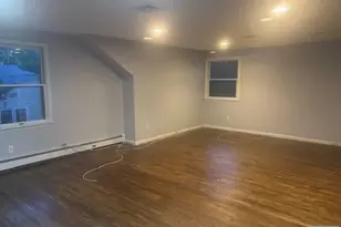 992 Ridge Ct, New Milford, NJ 07646 - Photo 13