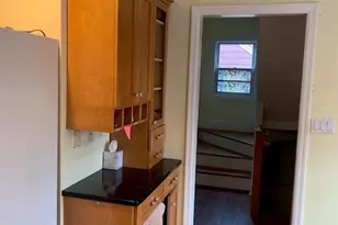 166 Herrick Ave, Teaneck Township, NJ 07605 - Photo 11