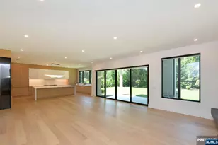 3 Central Ave, Demarest, NJ 07627 - Photo 9