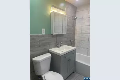 49 Columbia Avenue, Newark, NJ 07106 - Photo 5