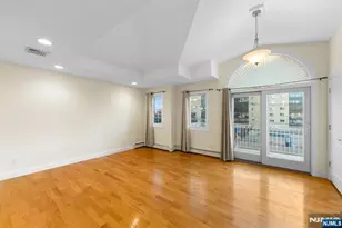 333 Lincoln Ave B, Fort Lee, NJ 07024 - Photo 19