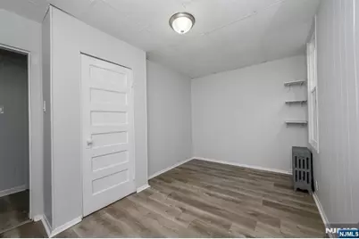 23 Komorn Street, Newark, NJ 07105 - Photo 29