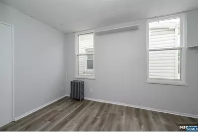 23 Komorn Street, Newark, NJ 07105 - Photo 37