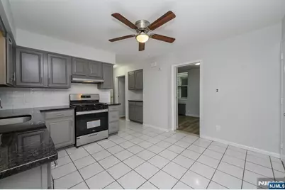 23 Komorn Street, Newark, NJ 07105 - Photo 15