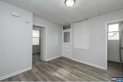 23 Komorn Street, Newark, NJ 07105 - Photo 35