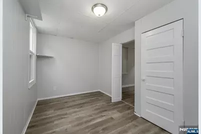 23 Komorn Street, Newark, NJ 07105 - Photo 39