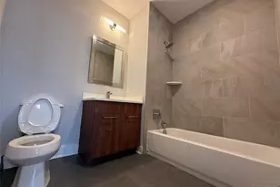 2150 N Central Road 409, Fort Lee, NJ 07024 - Photo 7