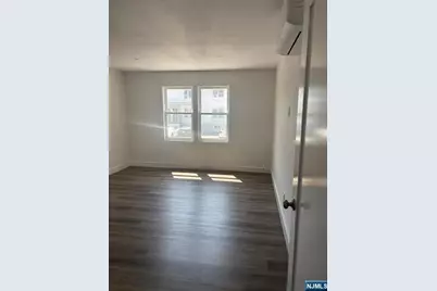 671 Midland Avenue 9A #9A, Garfield, NJ 07026 - Photo 1