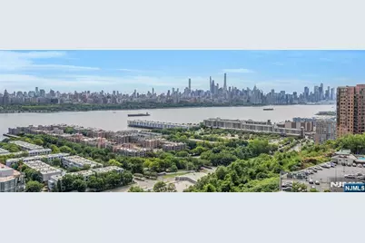 320 Adolphus Avenue 1009A #1009A, Cliffside Park, NJ 07010 - Photo 3
