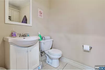 106-110 Hayward Place, Wallington, NJ 07057 - Photo 13