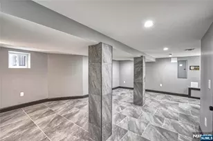 72 Hille Pl, Ridgefield Park, NJ 07660 - Photo 23