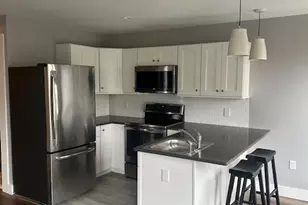 116 Washington 3D, Newark, NJ 07102 - Photo 1