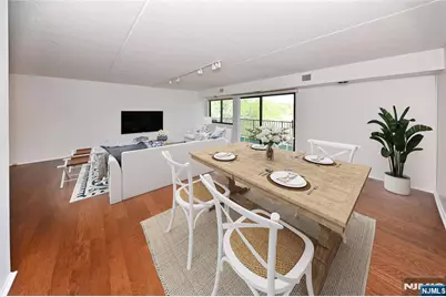 521 Piermont Avenue 417A #417A, River Vale Township, NJ 07675 - Photo 3