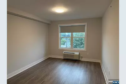 1685 Bergen Boulevard 715 #715, Fort Lee, NJ 07024 - Photo 5