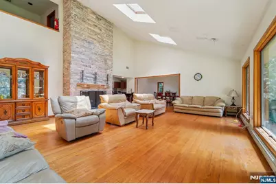 724 Tall Oaks Court, Franklin Lakes, NJ 07417 - Photo 9