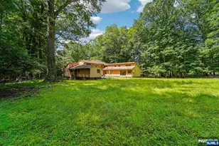 724 Tall Oaks Ct, Franklin Lakes, NJ 07417 - Photo 37