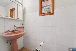 724 Tall Oaks Ct, Franklin Lakes, NJ 07417 - Photo 25