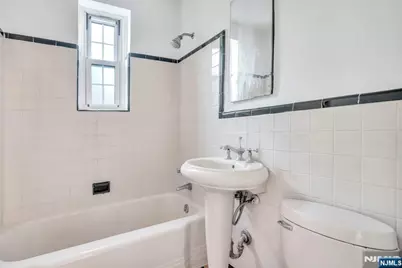 8450 Boulevard E 4F #4F, North Bergen, NJ 07047 - Photo 13