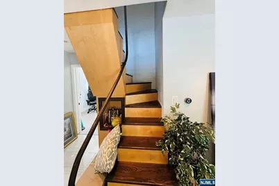 26-14 Morlot Avenue, Fair Lawn, NJ 07410 - Photo 5