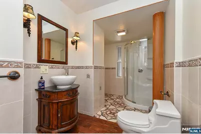 156 E Linden Avenue, Dumont, NJ 07628 - Photo 7