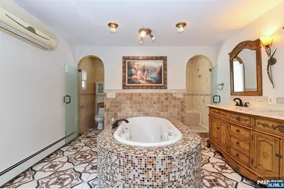 156 E Linden Avenue, Dumont, NJ 07628 - Photo 19
