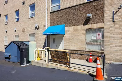 110 Grove Street, East Orange, NJ 07018 - Photo 41